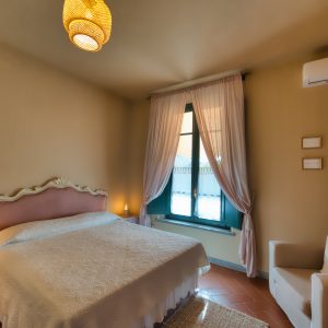 Family Suite 2pax in Massini / 17 October 2026